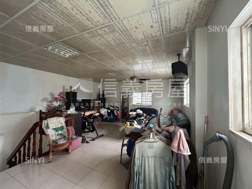 邊間大地坪大面寬透天房屋室內格局與周邊環境