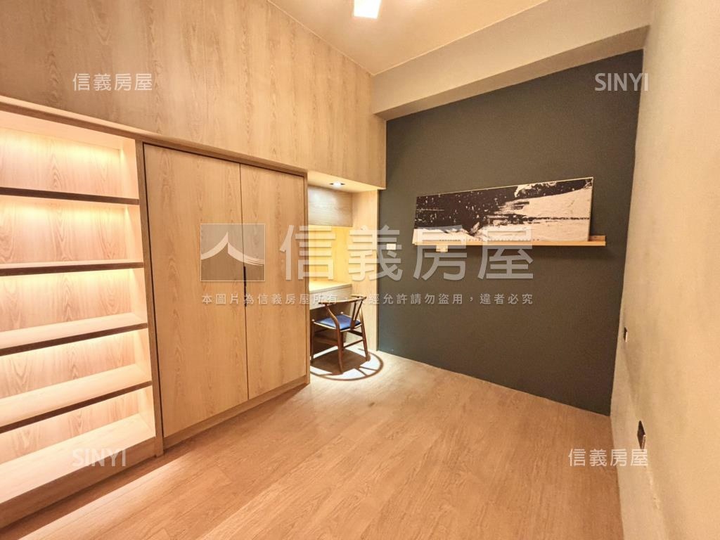 新青安微笑雲品看山景房屋室內格局與周邊環境
