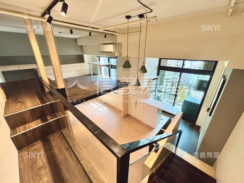 新青安微笑雲品看山景房屋室內格局與周邊環境