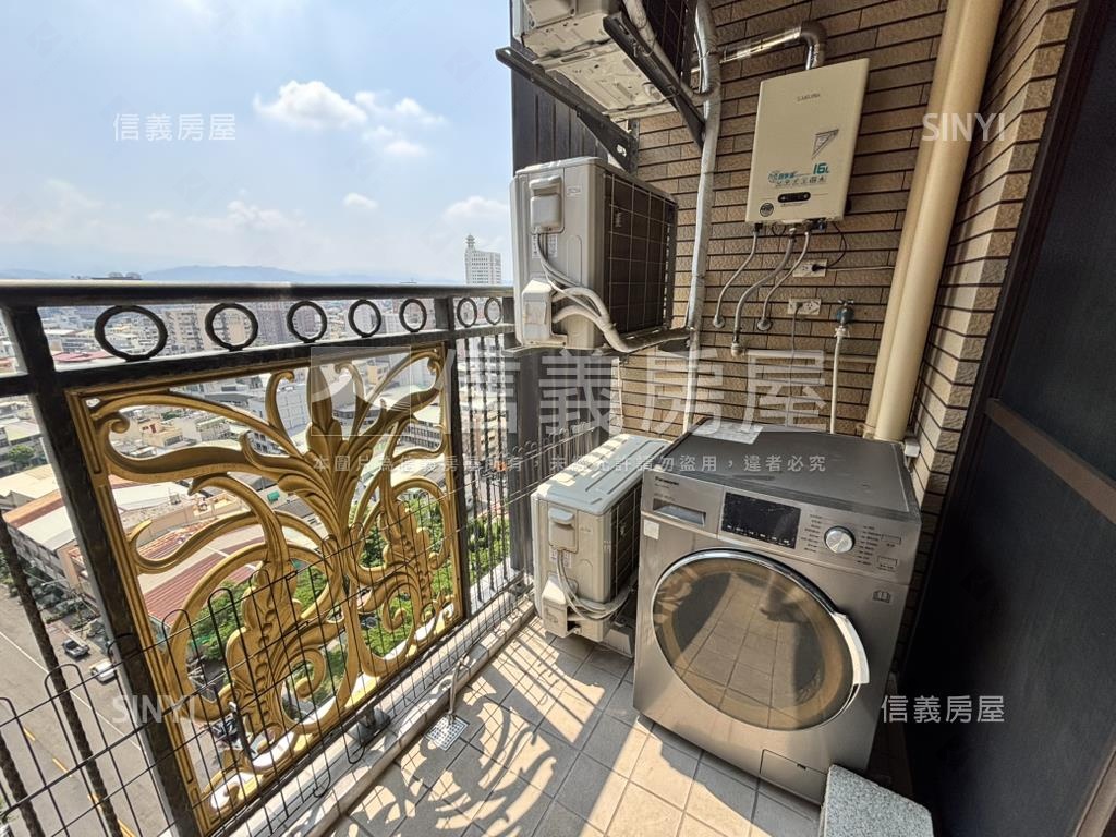 新青安微笑雲品看山景房屋室內格局與周邊環境