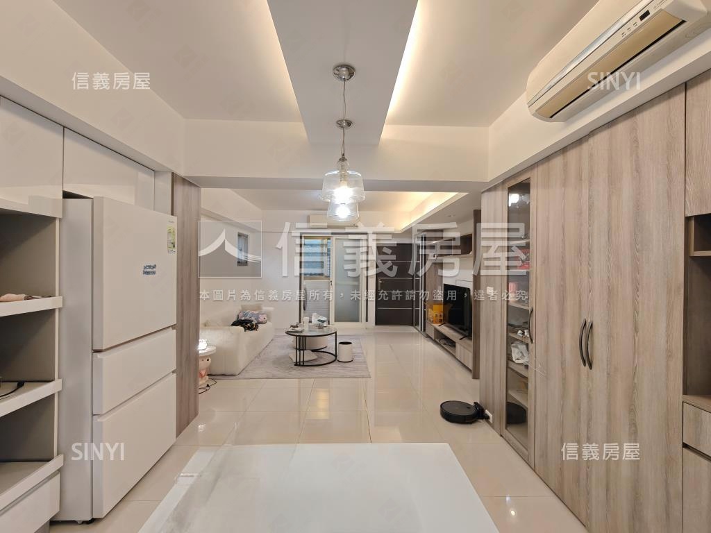 寧靜優質世貿１０１美三房房屋室內格局與周邊環境