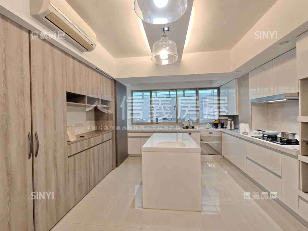 寧靜優質世貿１０１美三房房屋室內格局與周邊環境