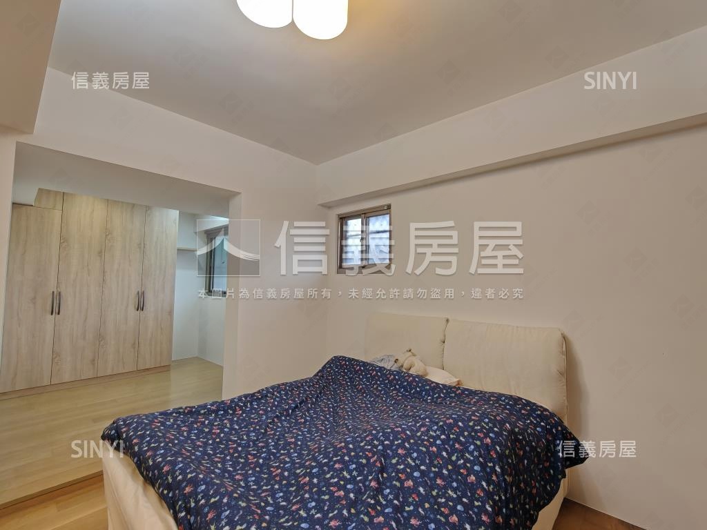 寧靜優質世貿１０１美三房房屋室內格局與周邊環境