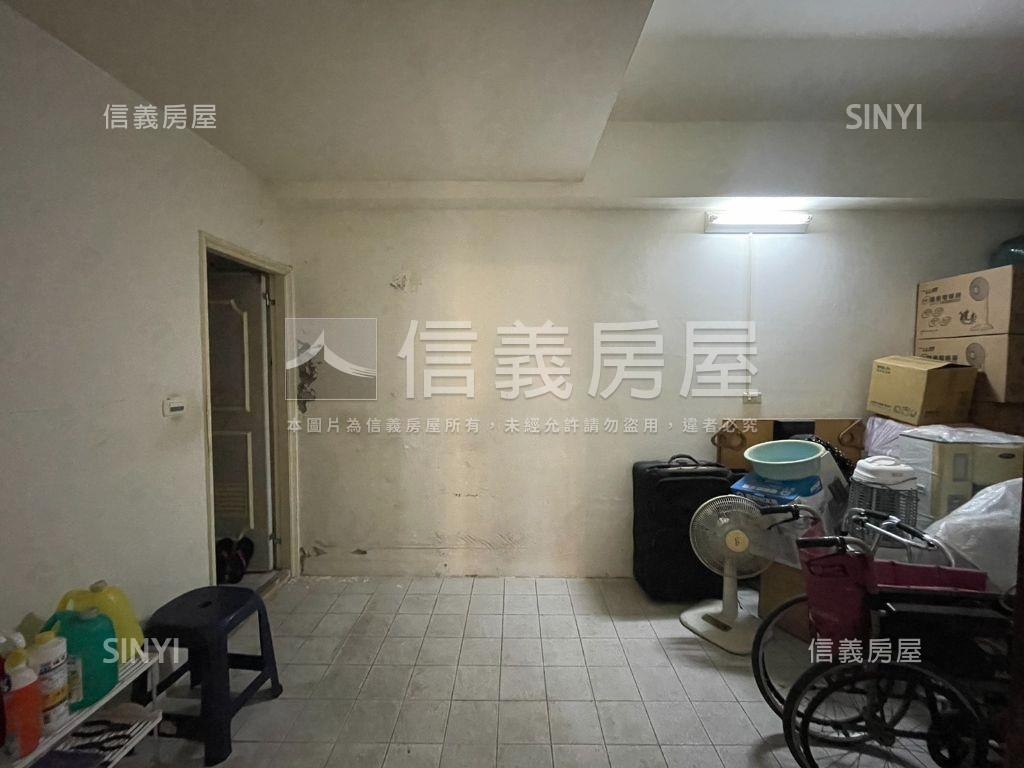 近園區天闊景觀別墅透天房屋室內格局與周邊環境