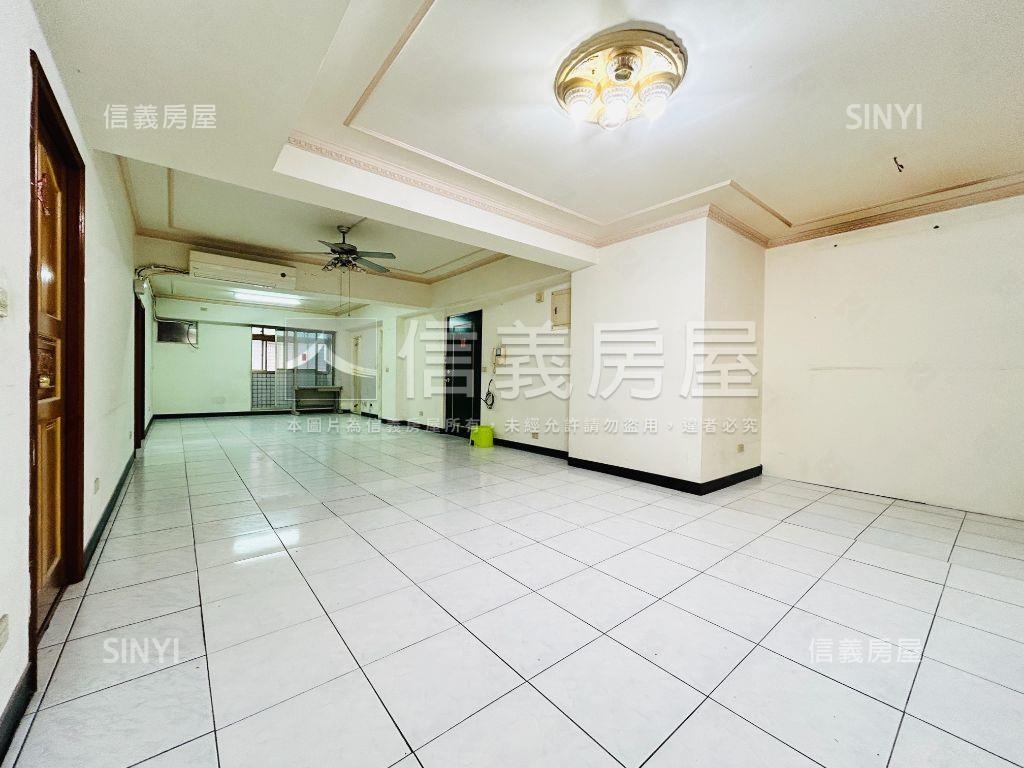 雙捷運‧長安久居電梯大宅房屋室內格局與周邊環境