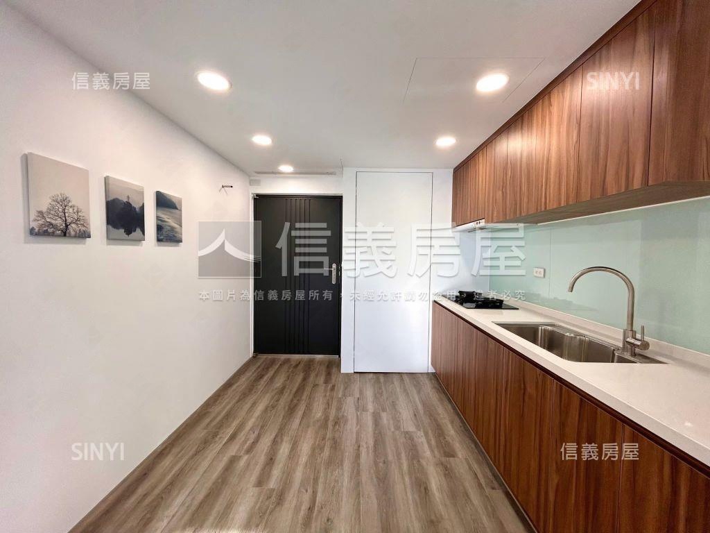 竹光高樓視野裝潢美宅房屋室內格局與周邊環境