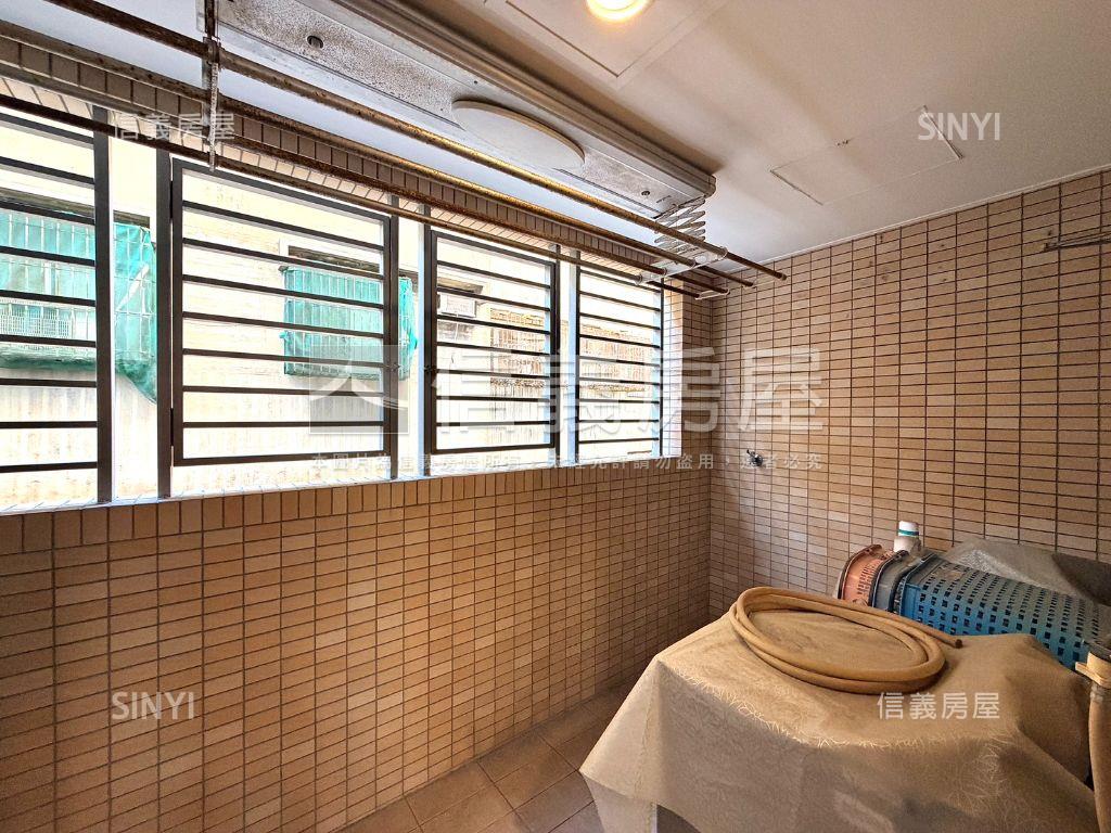 科工館首排三面採光三平車房屋室內格局與周邊環境