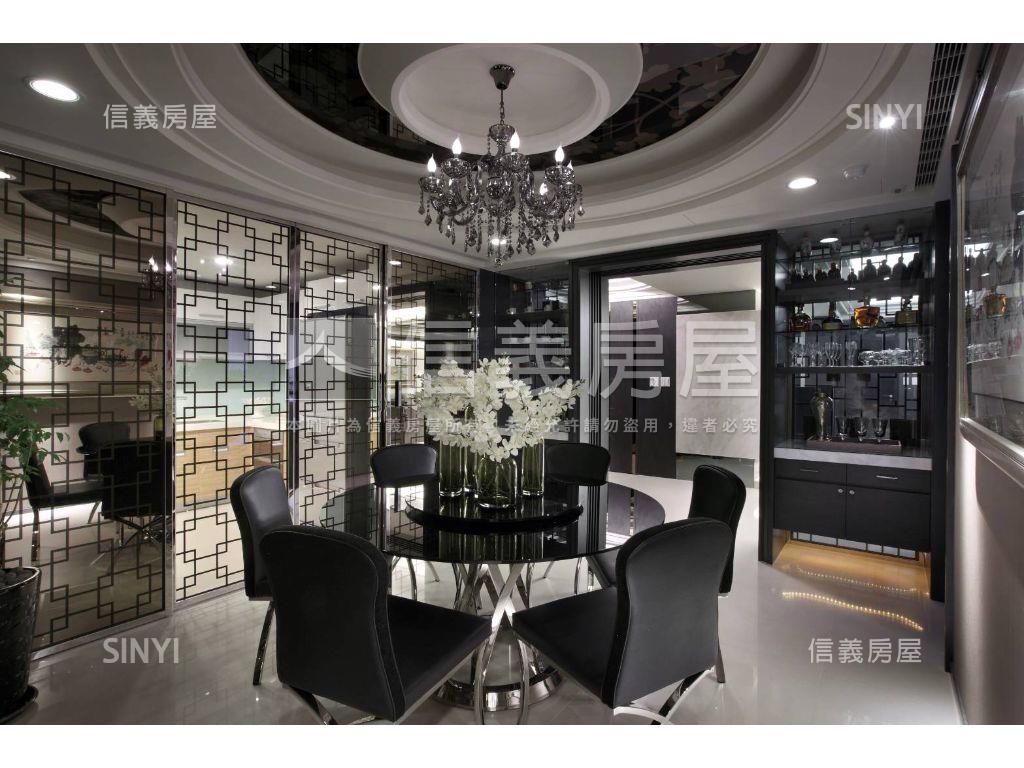 八期海悅朝南合併戶三平車房屋室內格局與周邊環境