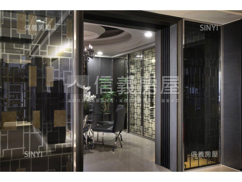 八期海悅朝南合併戶三平車房屋室內格局與周邊環境