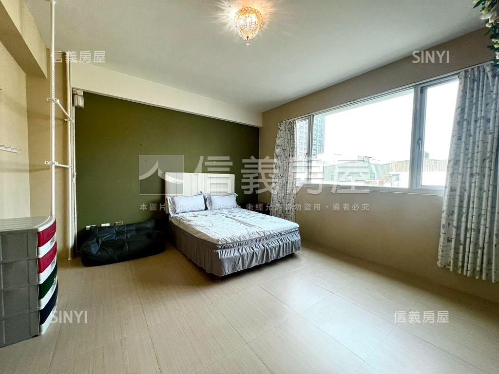 觀光城區歐風電梯店住房屋室內格局與周邊環境