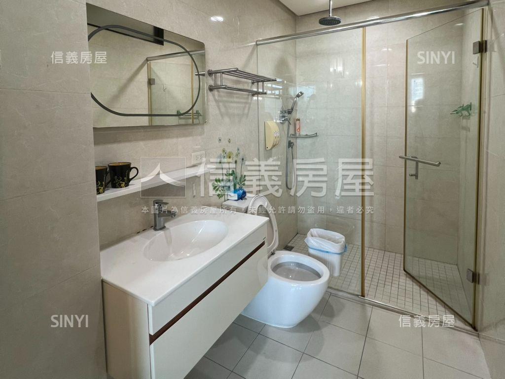 觀光城區歐風電梯店住房屋室內格局與周邊環境