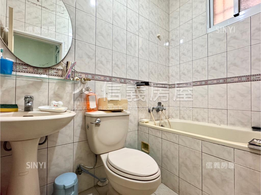 近巨蛋黃金地段活巷透店房屋室內格局與周邊環境