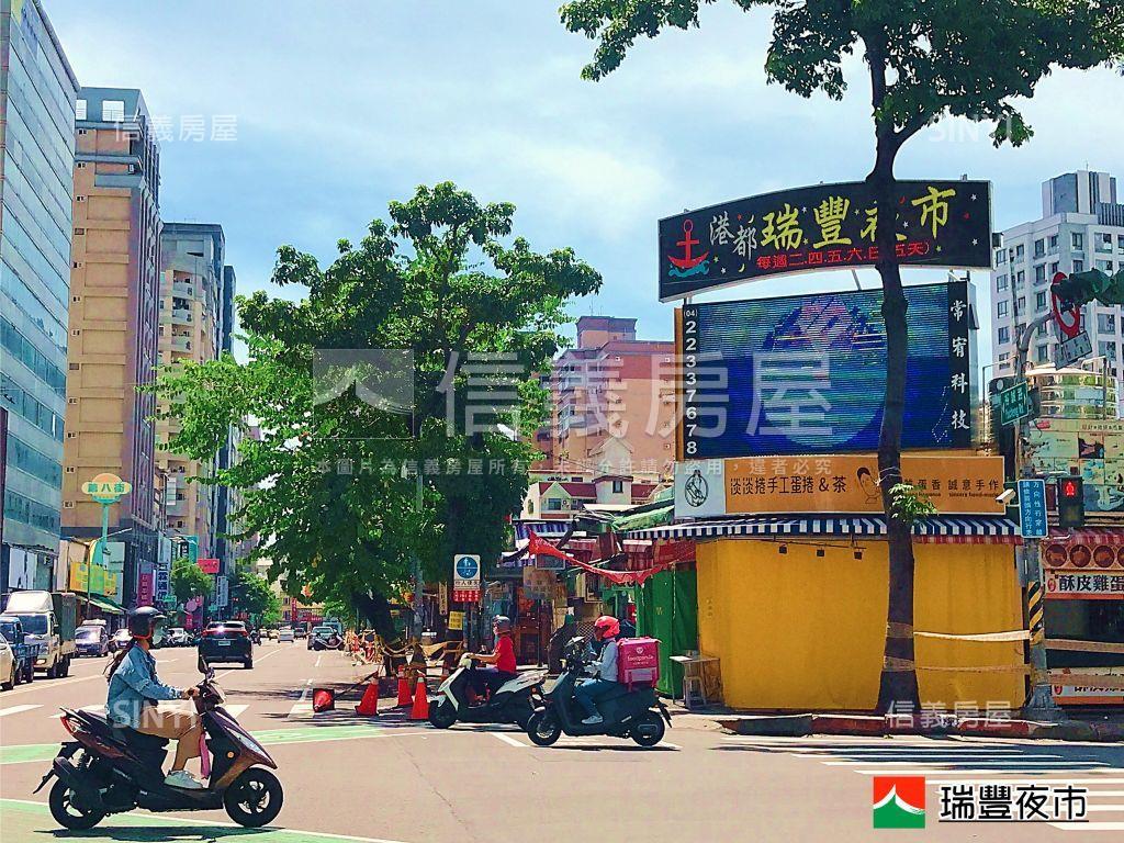 近巨蛋黃金地段活巷透店房屋室內格局與周邊環境