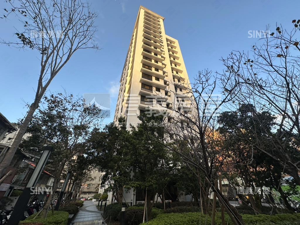 仁愛柏麗景觀３房平面車位房屋室內格局與周邊環境