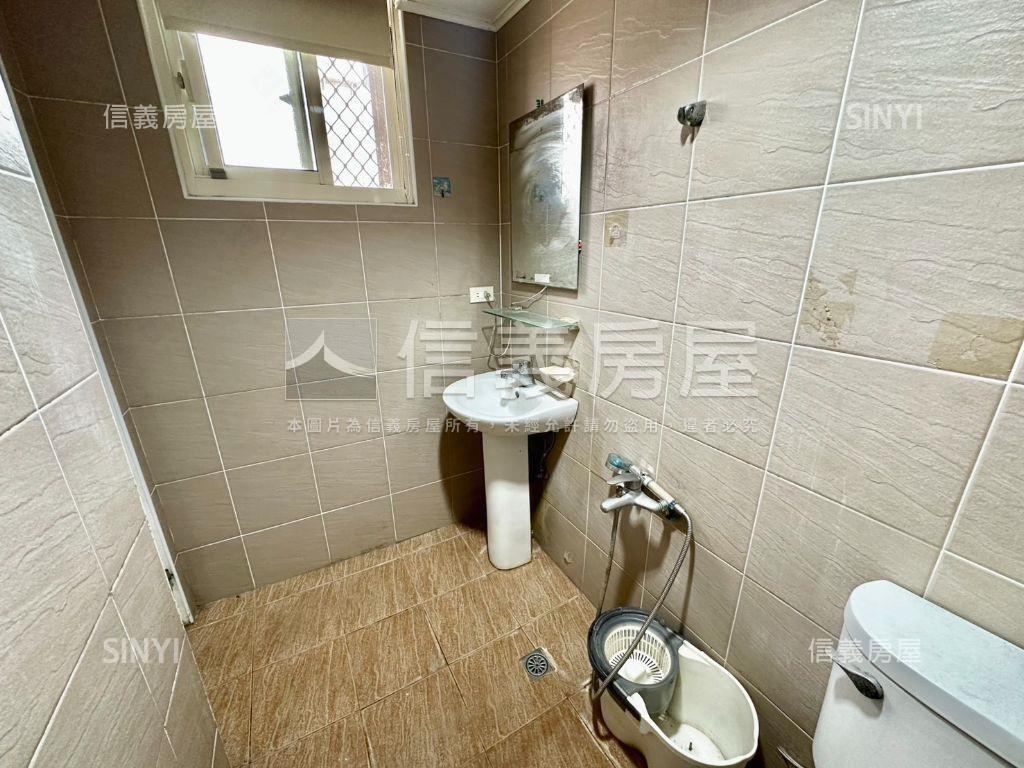 西屯誠售低總價物件房屋室內格局與周邊環境