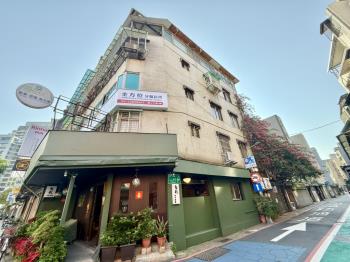 金華龍門三房美寓