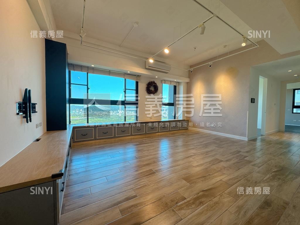 環球市稀有住宅戶雙平車房屋室內格局與周邊環境