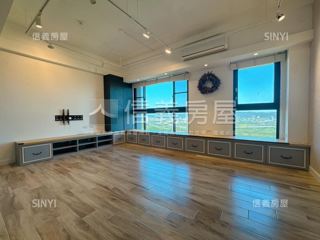 環球市稀有住宅戶雙平車房屋室內格局與周邊環境