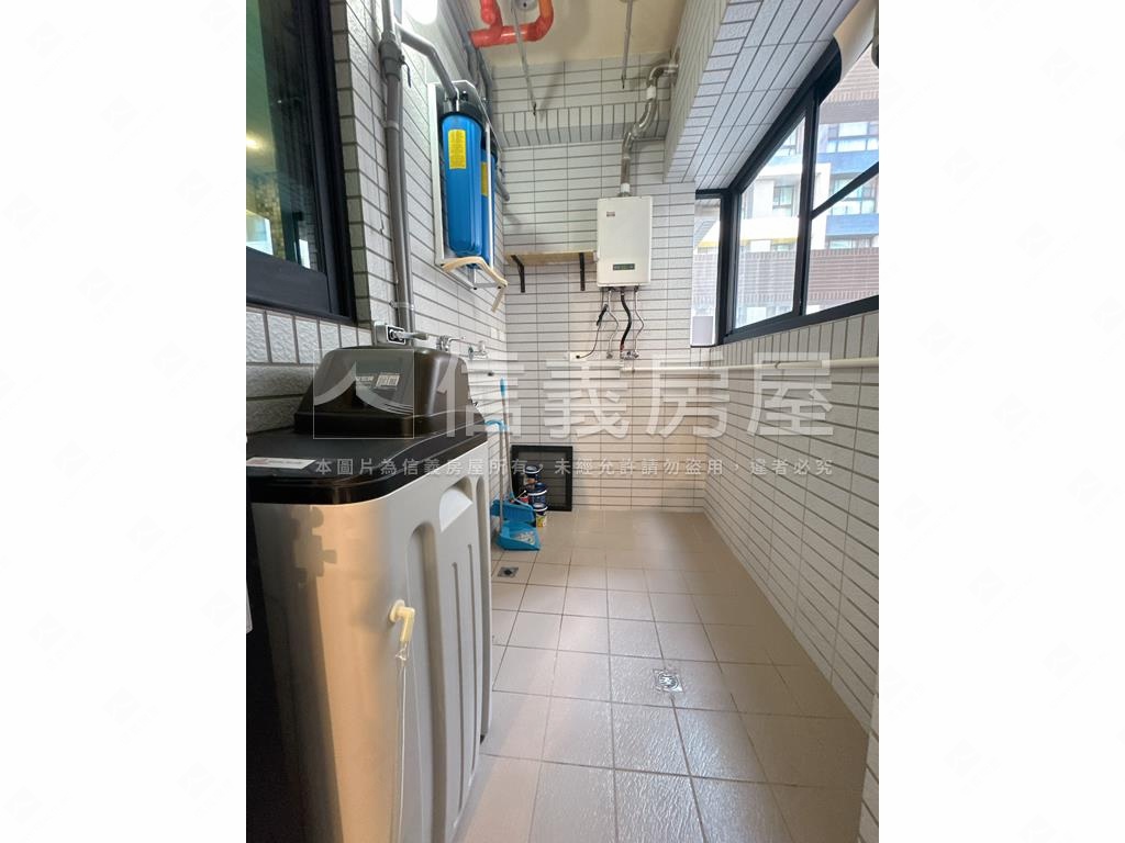 環球市稀有住宅戶雙平車房屋室內格局與周邊環境