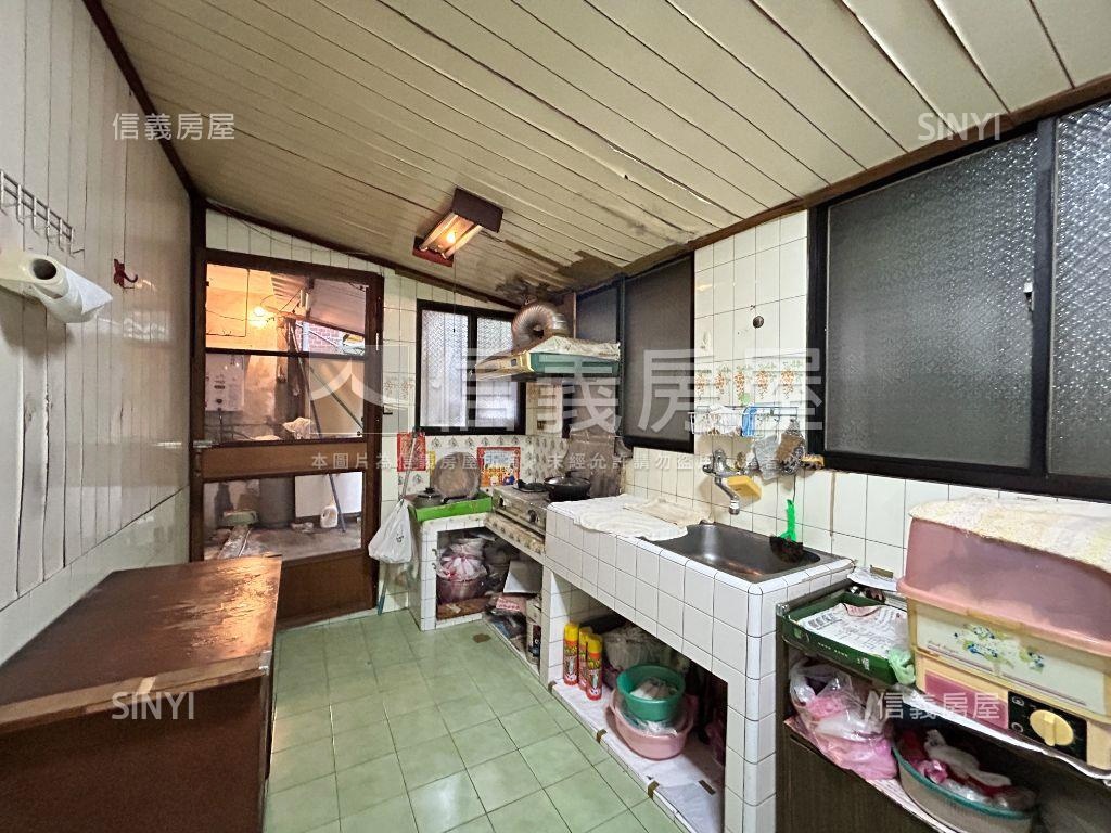 森林公園一樓房屋室內格局與周邊環境