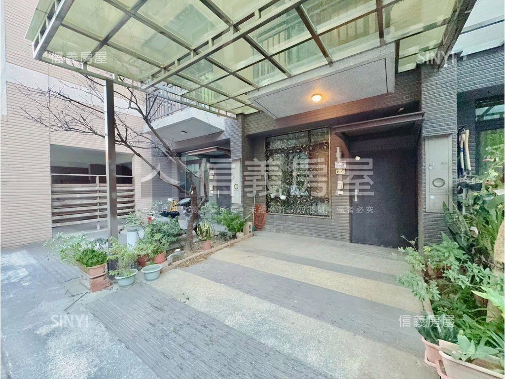 桃園近高鐵漂亮別墅房屋室內格局與周邊環境