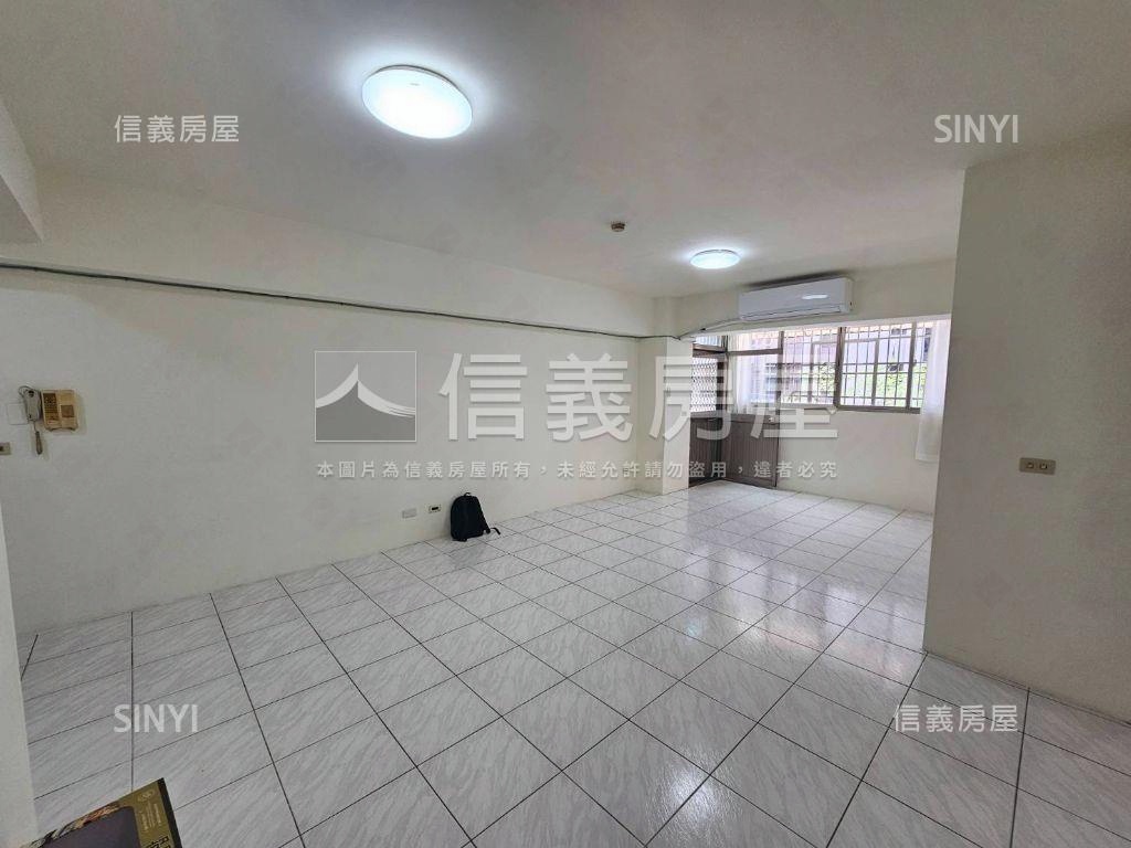 近大華國中大３房車位美屋房屋室內格局與周邊環境