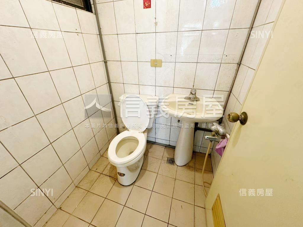 海山捷運公寓頂加房屋室內格局與周邊環境