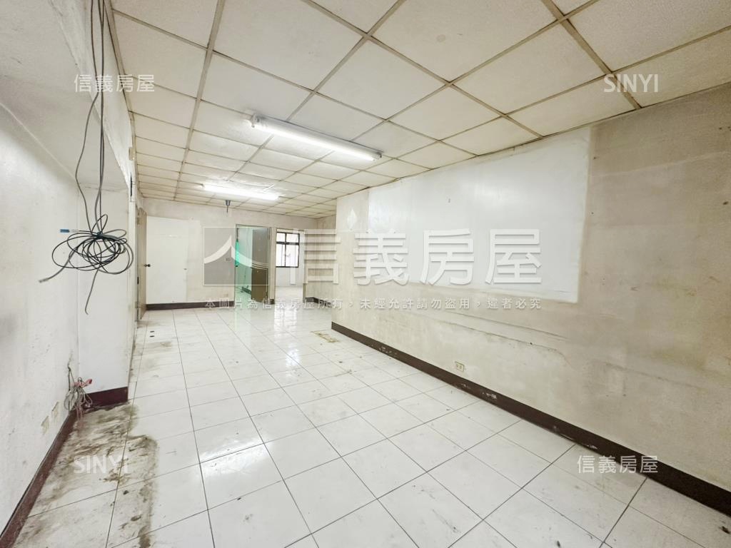 海山捷運公寓頂加房屋室內格局與周邊環境