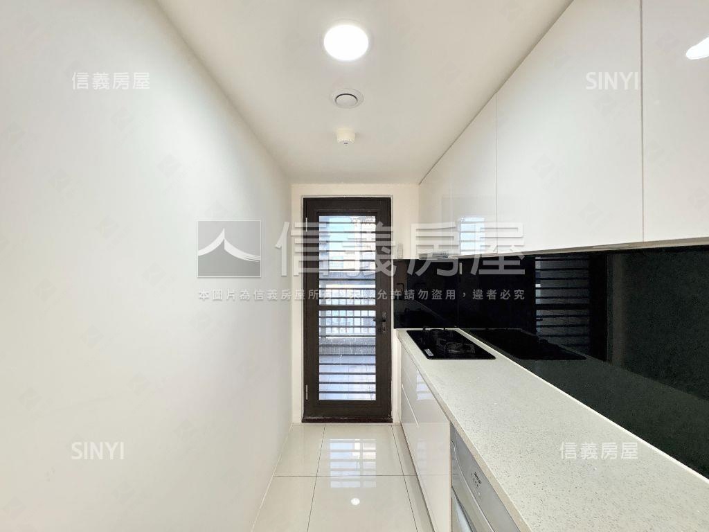 近ＡＩ園區３房平車視野戶房屋室內格局與周邊環境