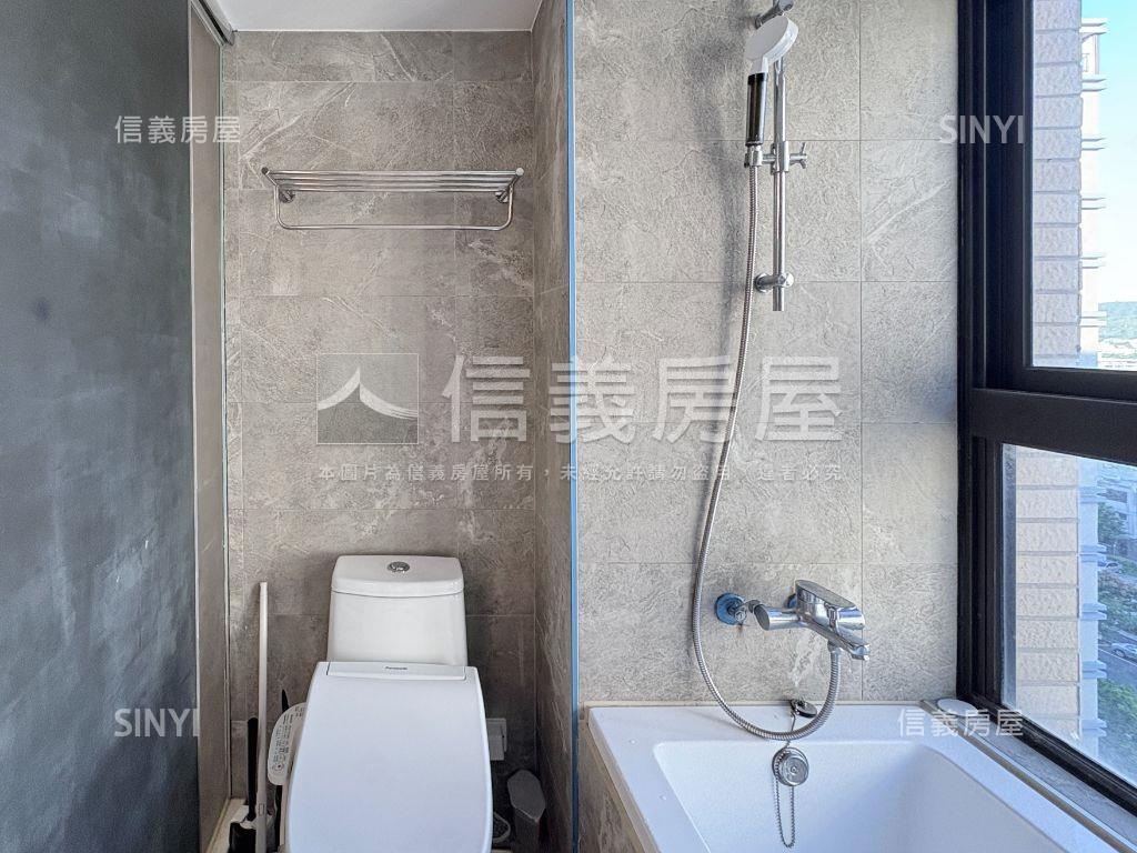 近ＡＩ園區３房平車視野戶房屋室內格局與周邊環境