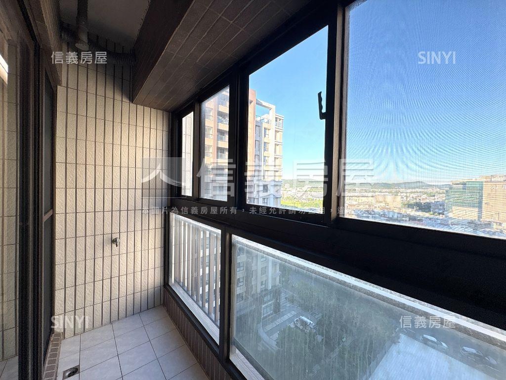 近ＡＩ園區３房平車視野戶房屋室內格局與周邊環境