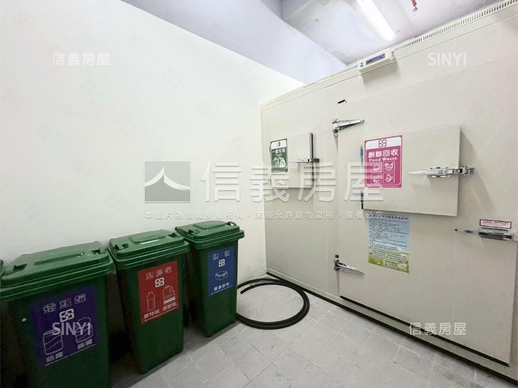 大坪林全新金店面＋車位房屋室內格局與周邊環境