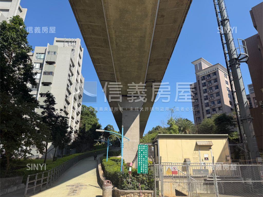 近高鐵綠意盎然土地房屋室內格局與周邊環境