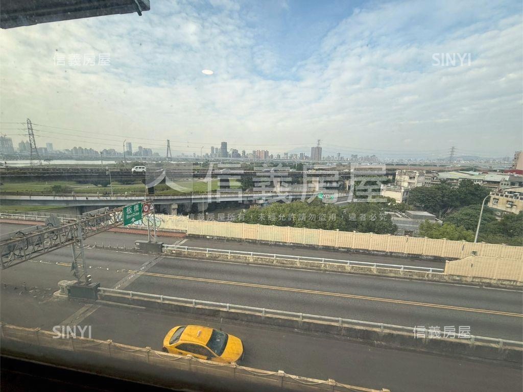 北市河岸低總價美景套房房屋室內格局與周邊環境