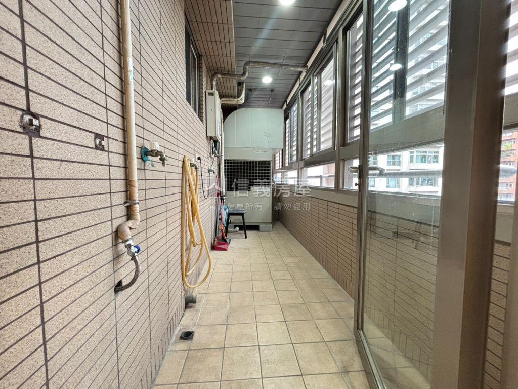 大直忠泰明水５８１房屋室內格局與周邊環境