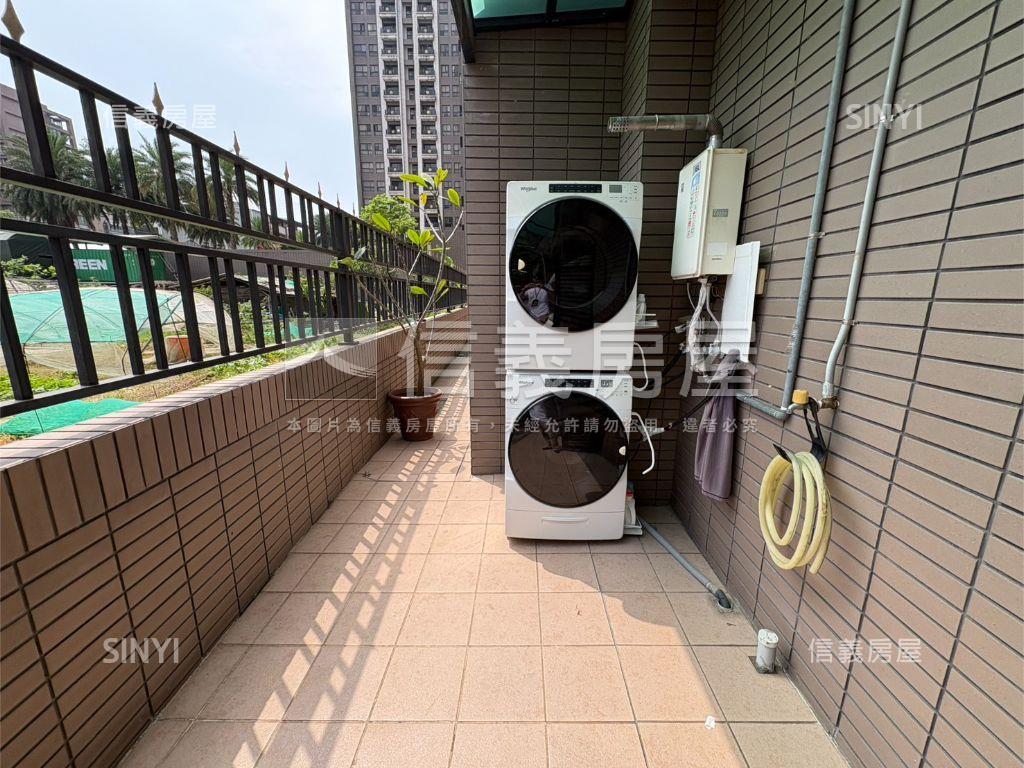 大露台樓中樓４房雙車位房屋室內格局與周邊環境
