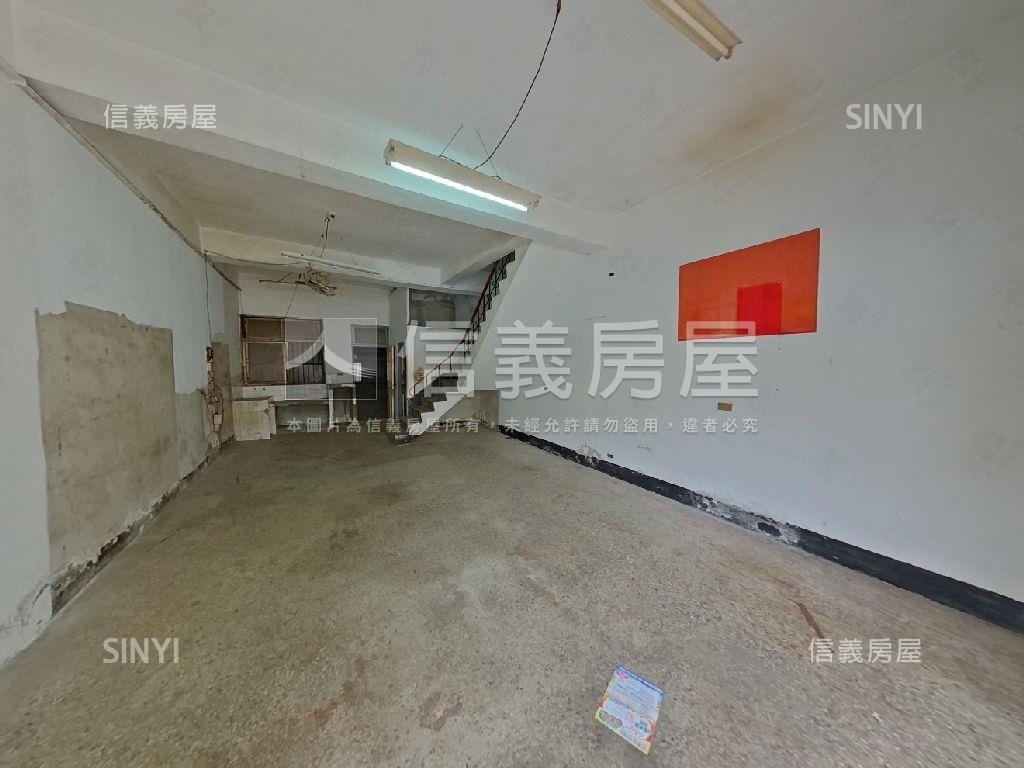春日路旁三角窗金透店房屋室內格局與周邊環境