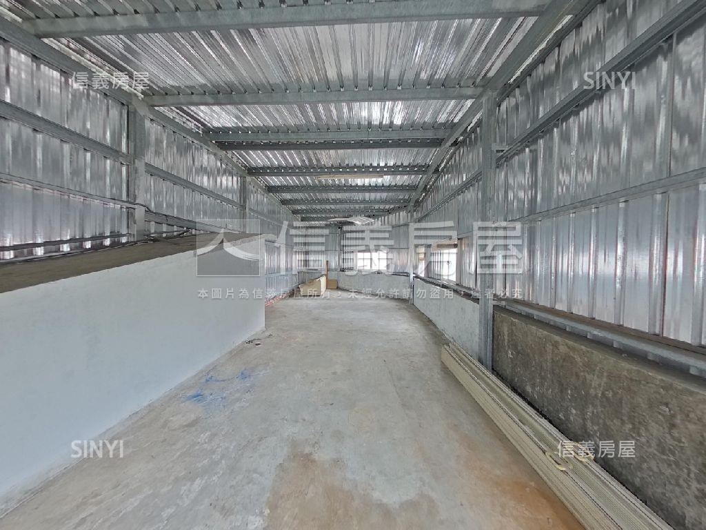 春日路旁三角窗金透店房屋室內格局與周邊環境
