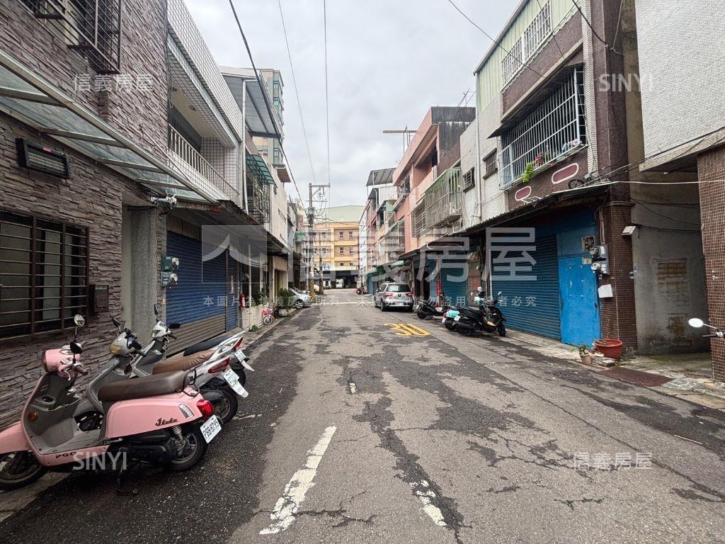 春日路旁三角窗金透店房屋室內格局與周邊環境