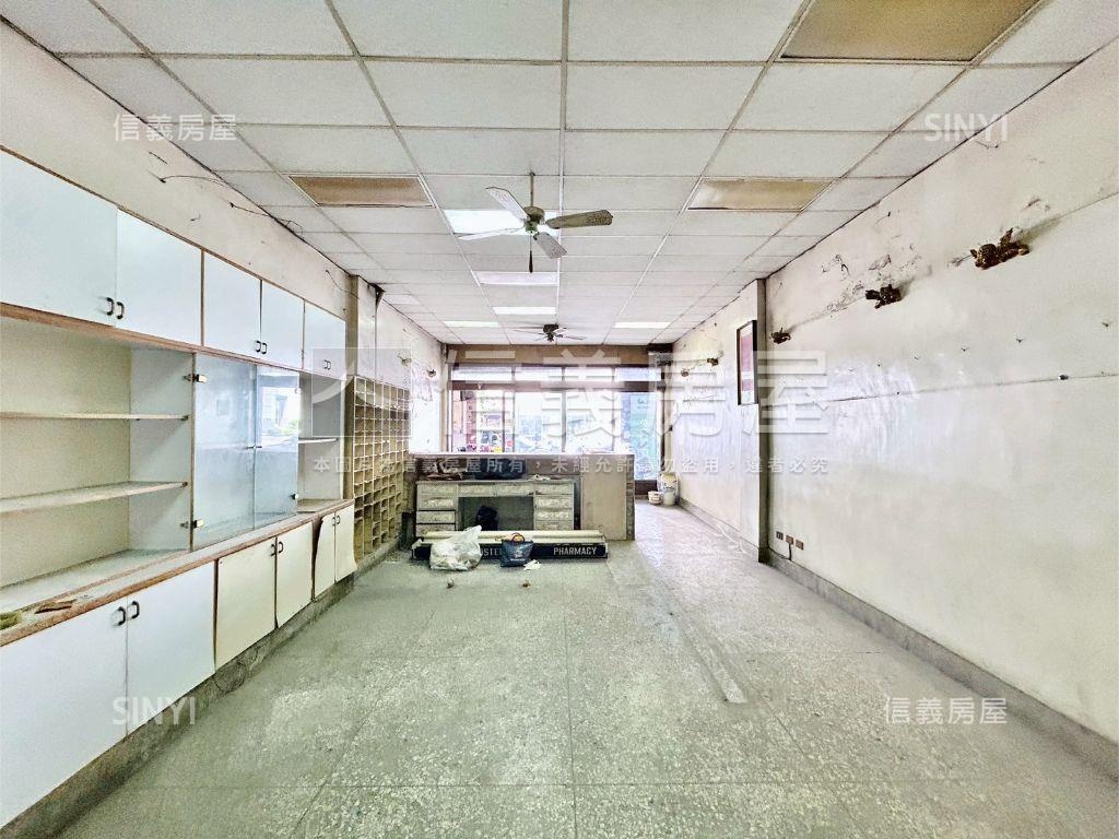 正崇德路大地坪透店讚讚房屋室內格局與周邊環境