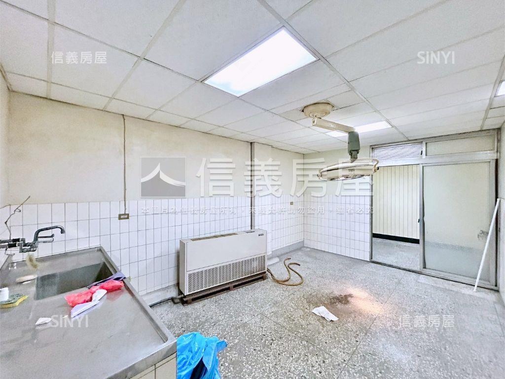 正崇德路大地坪透店讚讚房屋室內格局與周邊環境
