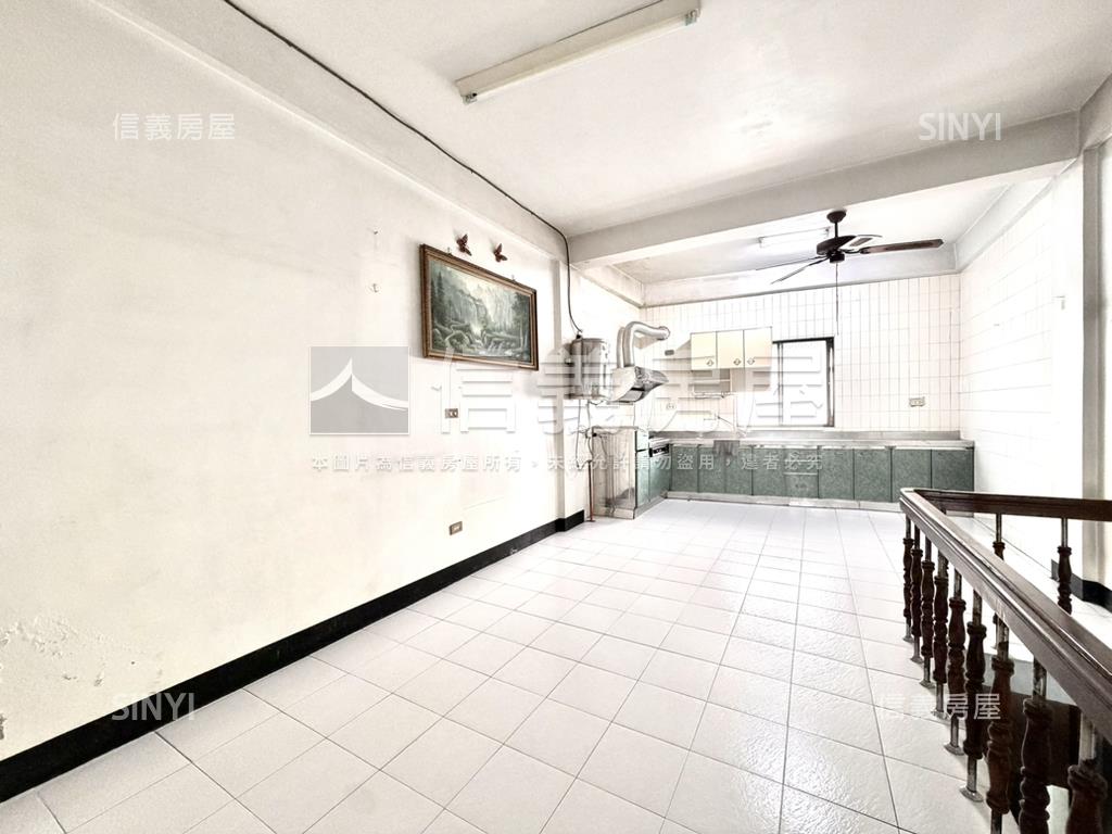 【兵仔市】頂呱呱吃市店面房屋室內格局與周邊環境