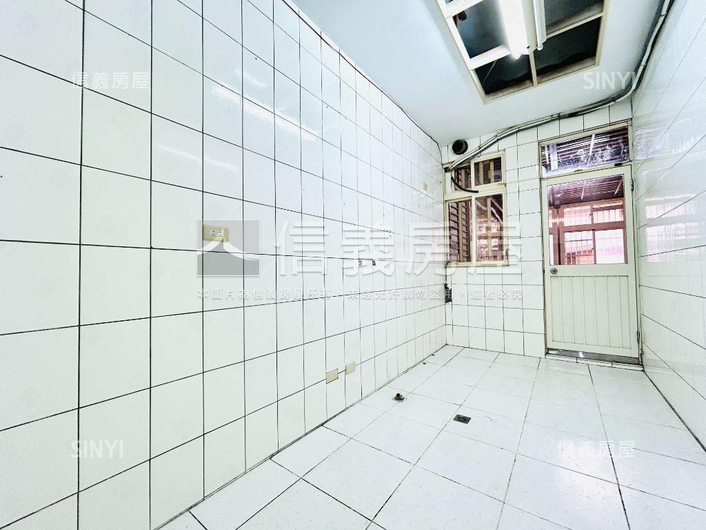 低公設華廈房屋室內格局與周邊環境