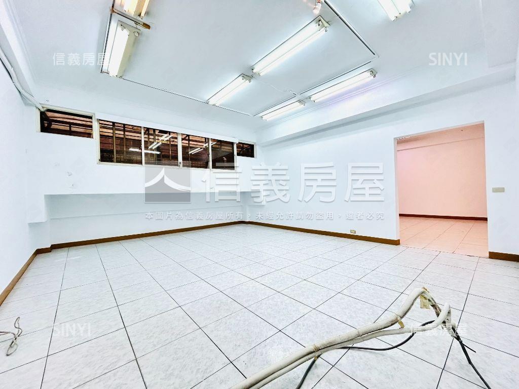 低公設華廈房屋室內格局與周邊環境