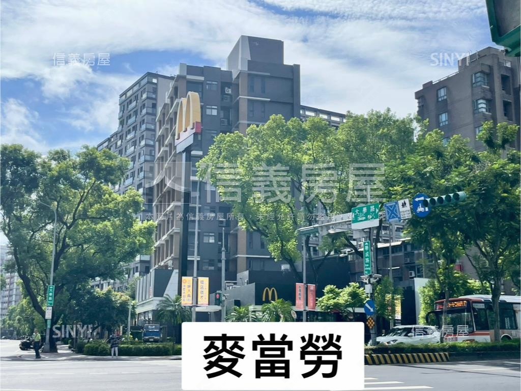 行情！玉鼎雙廁開窗大四房房屋室內格局與周邊環境