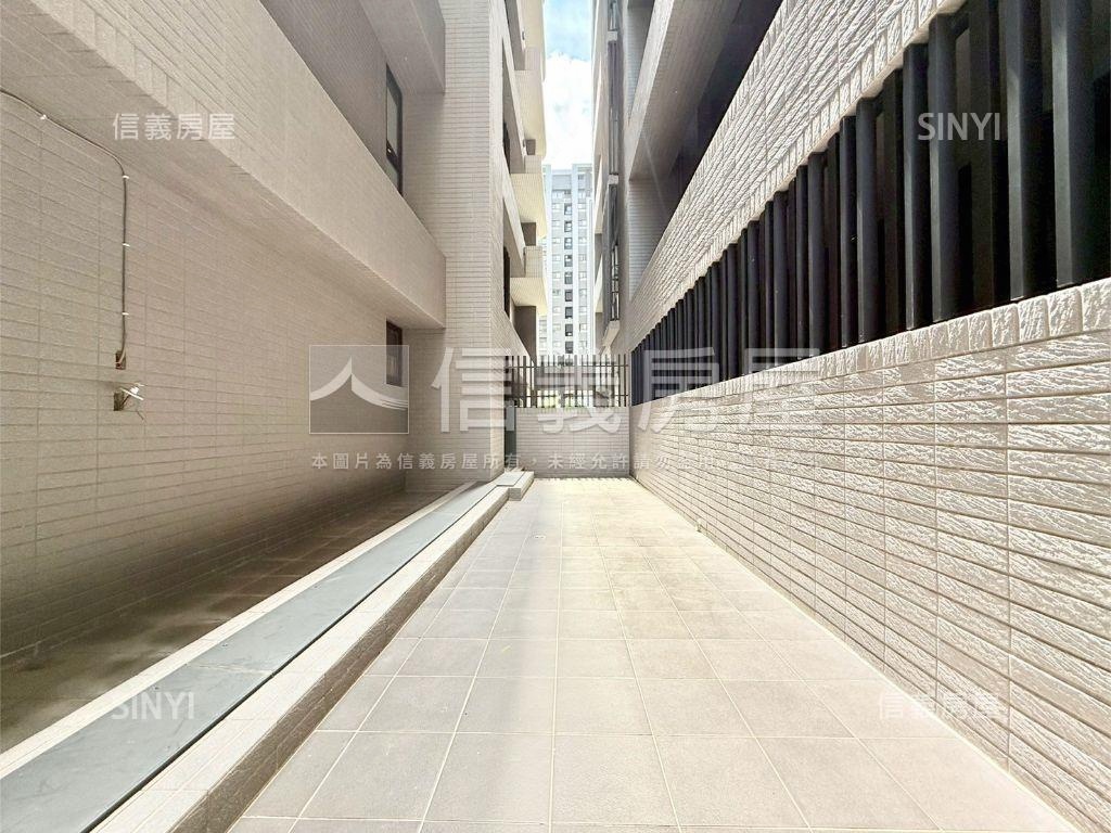 【大露臺】富宇峰景大２房房屋室內格局與周邊環境