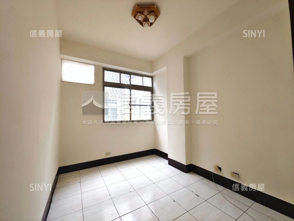 香堤綠地大三房房屋室內格局與周邊環境