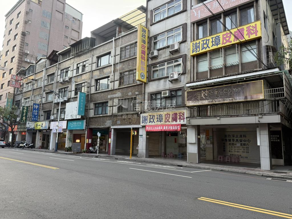 正福和路金店面房屋室內格局與周邊環境