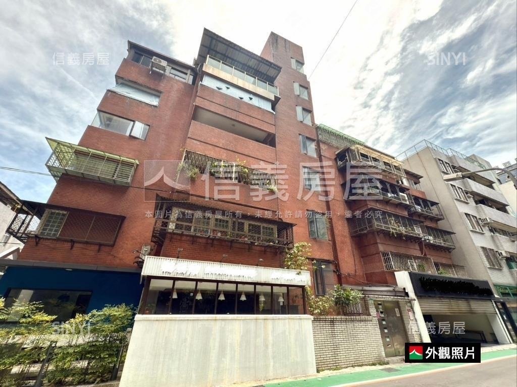 陽明海運捷運二樓房屋室內格局與周邊環境