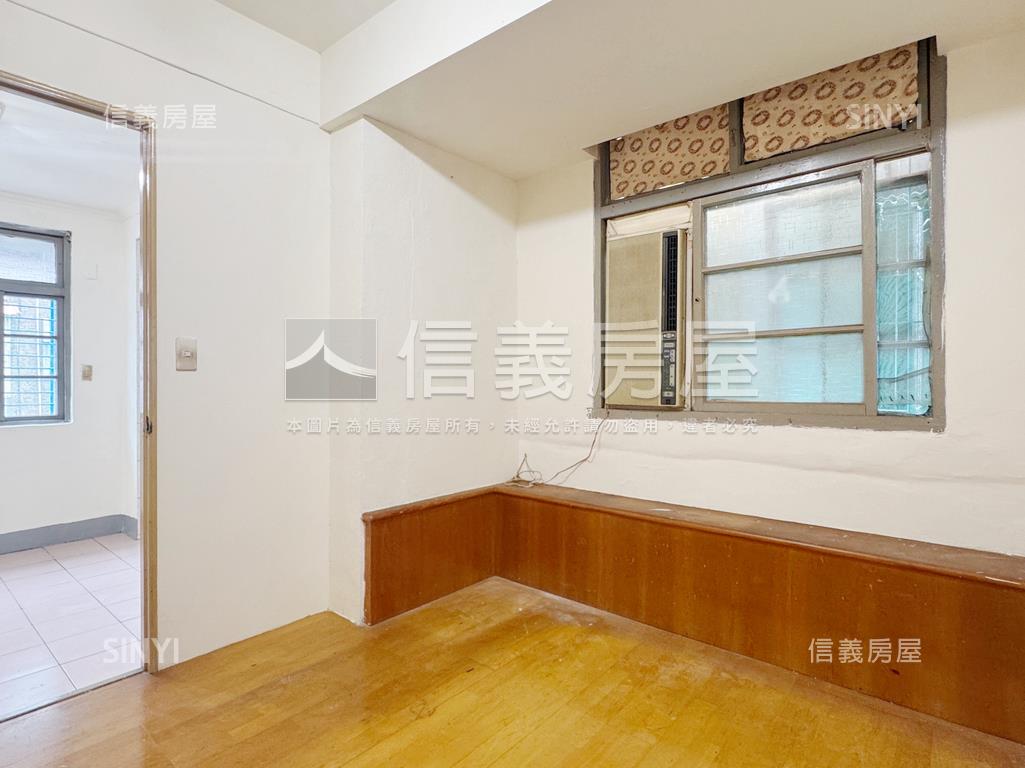 邊間公寓三樓房屋室內格局與周邊環境